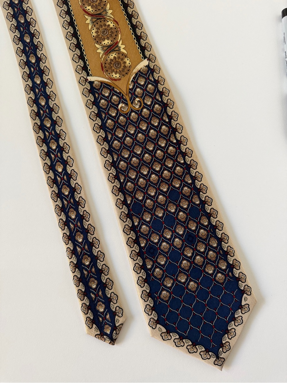 Vito Rufolo	Vintage Floral Geometric Art Deco 100% Silk Tie Necktie Italian Wide